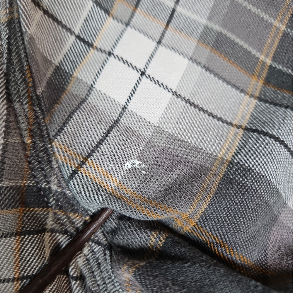Carhartt Womens Brown Plaid Button Up Long Sleeve Flannel Shirt Size Medium - Picture 10 of 10